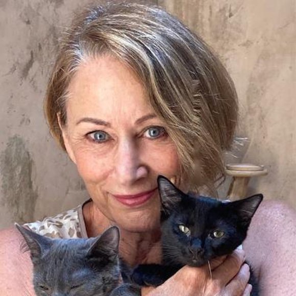 Meet your Posher, Kim - Picture 1 of 1